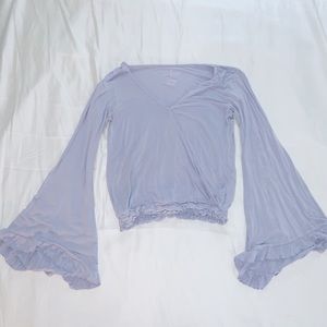 Long sleeve top light blue
